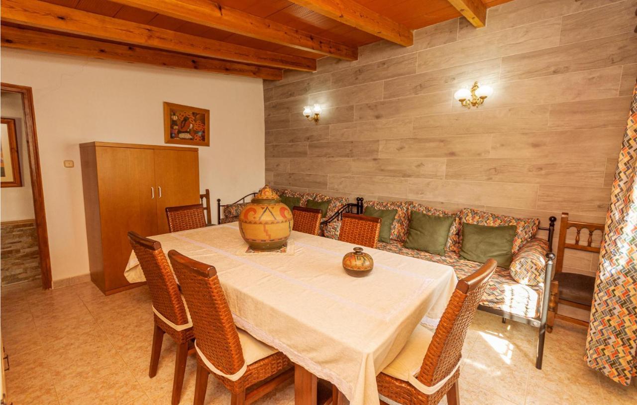 Awesome Home In Antequera With Wifi Exterior foto